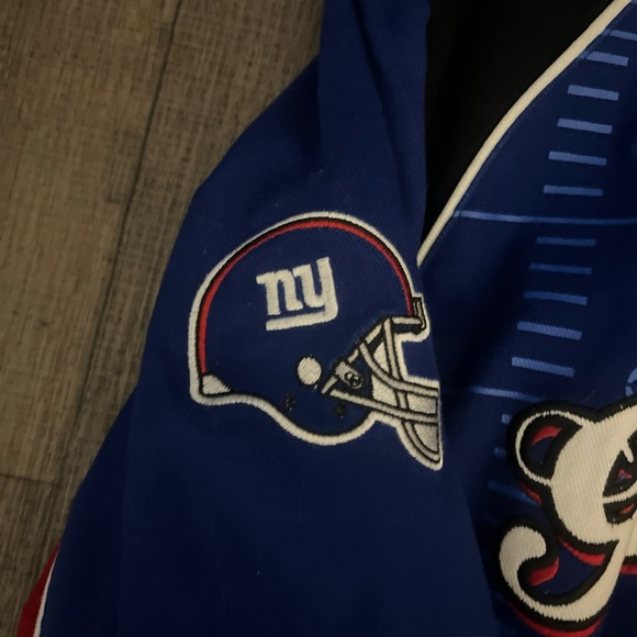 NFL Giants Jacket - Picture 4 of 7